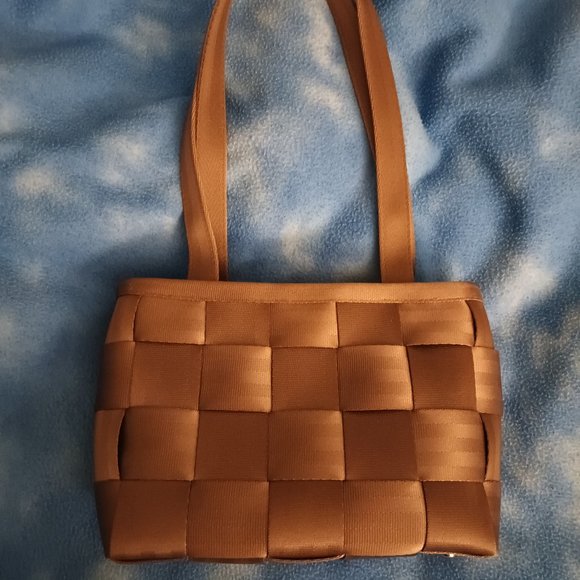 Harvey's Original Seatbelt Bag - Picture 1 of 4